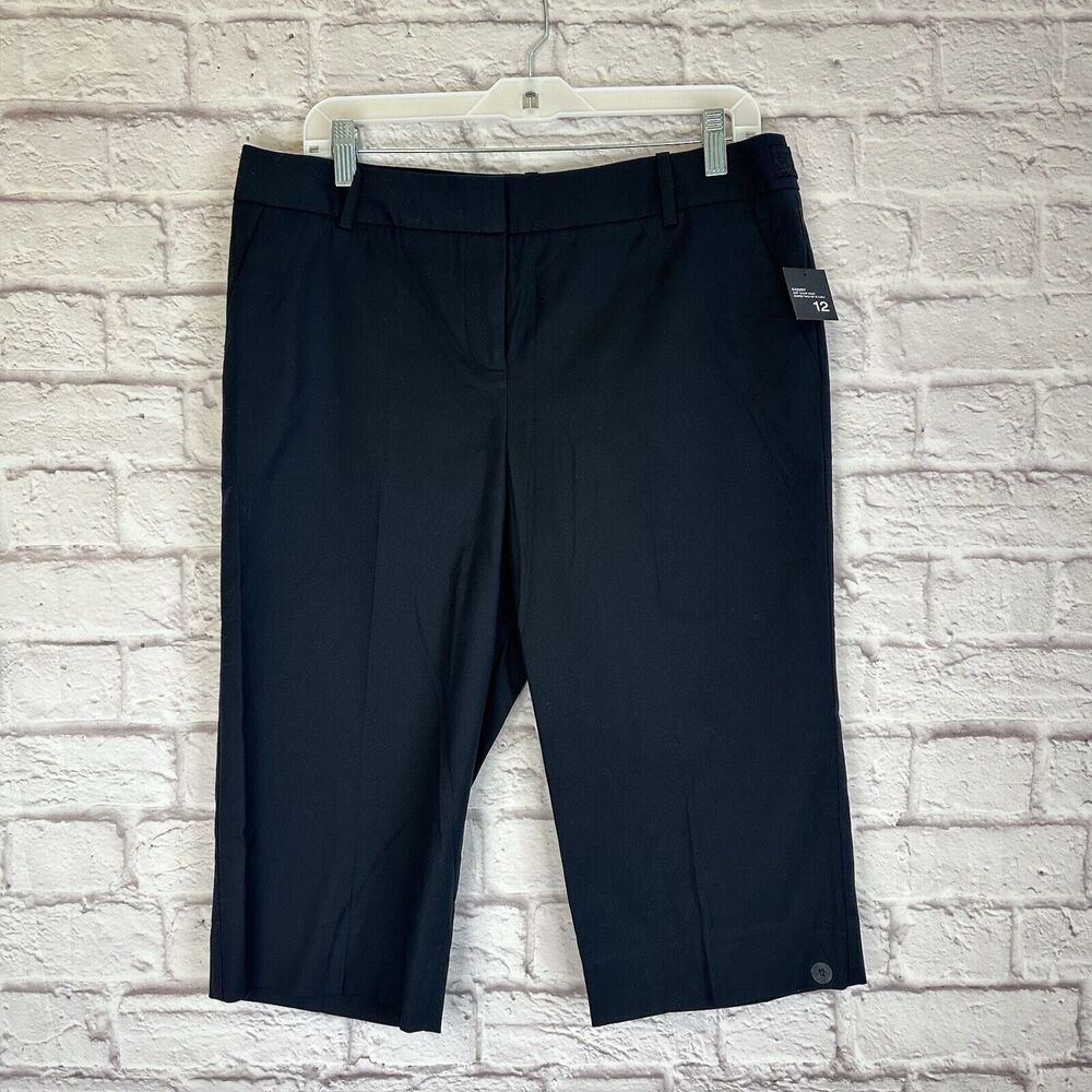 The Limited Women’s 12 Chino Capri Pants Cassidy Fit Hip Thigh Shape Mid Rise